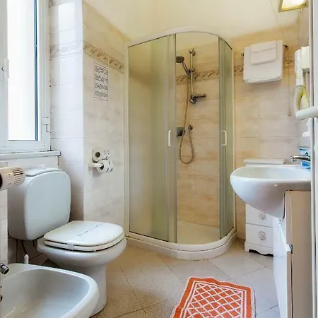 Aparthotel Marina 2*