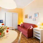 Hotel apartamentowy Marina 2*