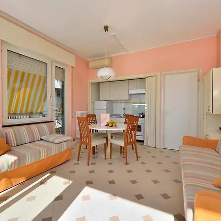 Lejlighedshotel Marina 2*