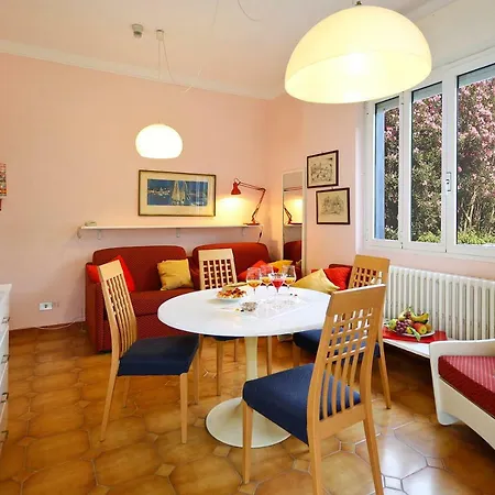 Marina Apartmanhotel 2*