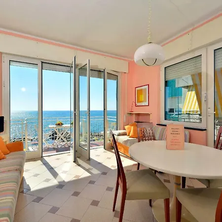 Marina Apartmanhotel 2*