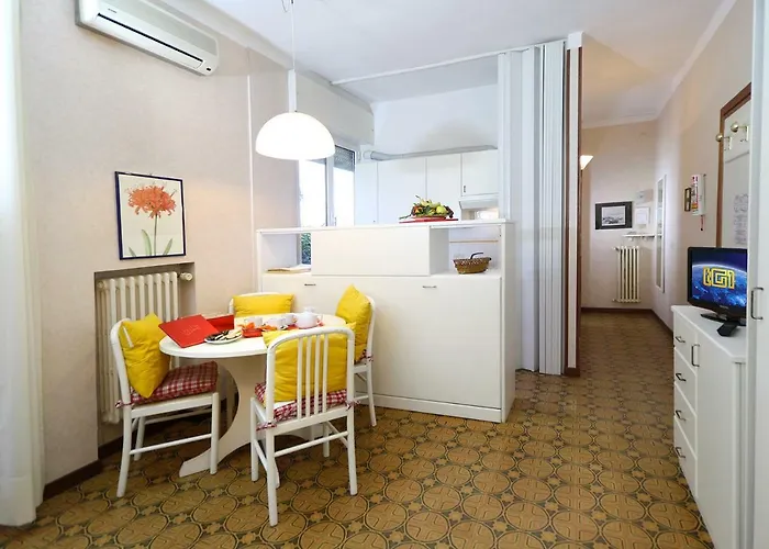 Aparthotel Marina Diano Marina