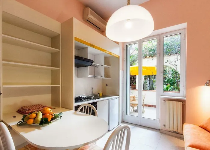 Marina 아파트호텔 2*