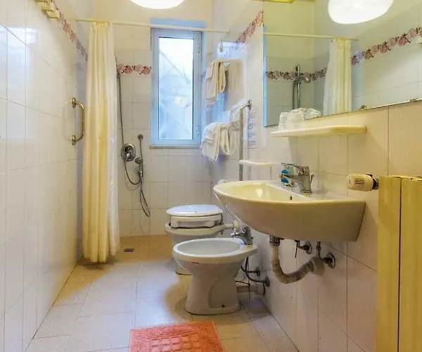 Marina 디아노마리나