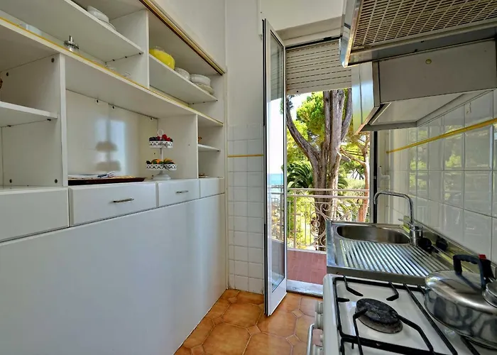 Aparthotel Marina Diano Marina